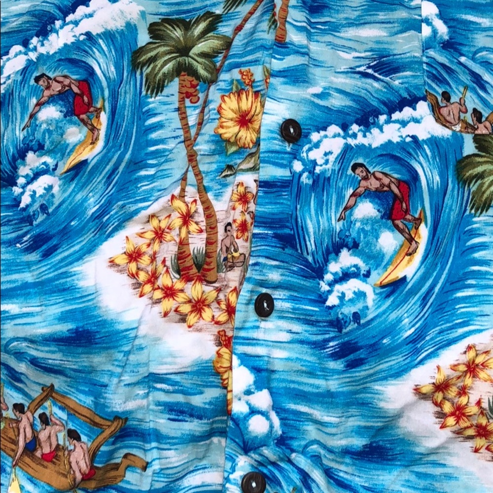 Pineapple Connection blue Hawaiian top NWOT - Picture 3 of 8